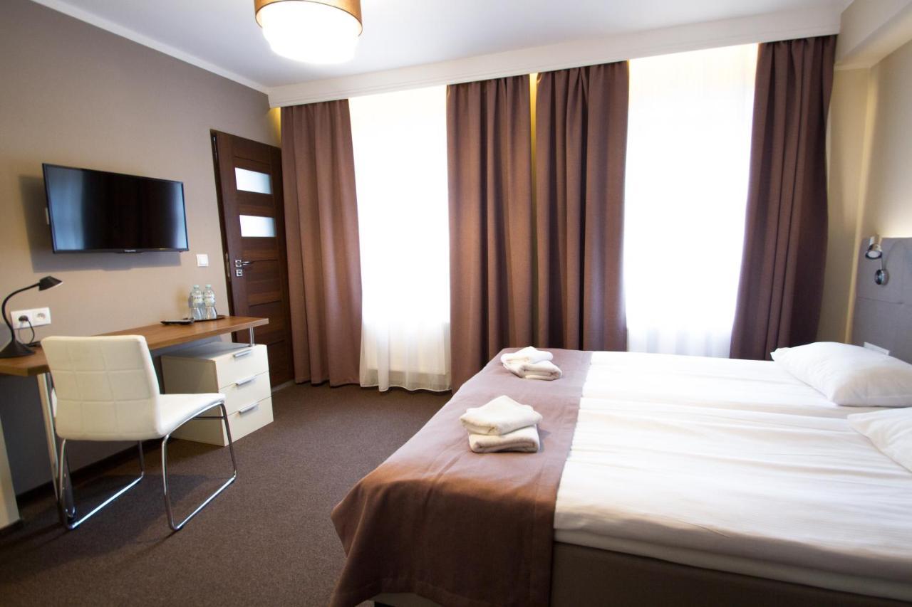 קרפאז' Hotel Kolorowa מראה חיצוני תמונה