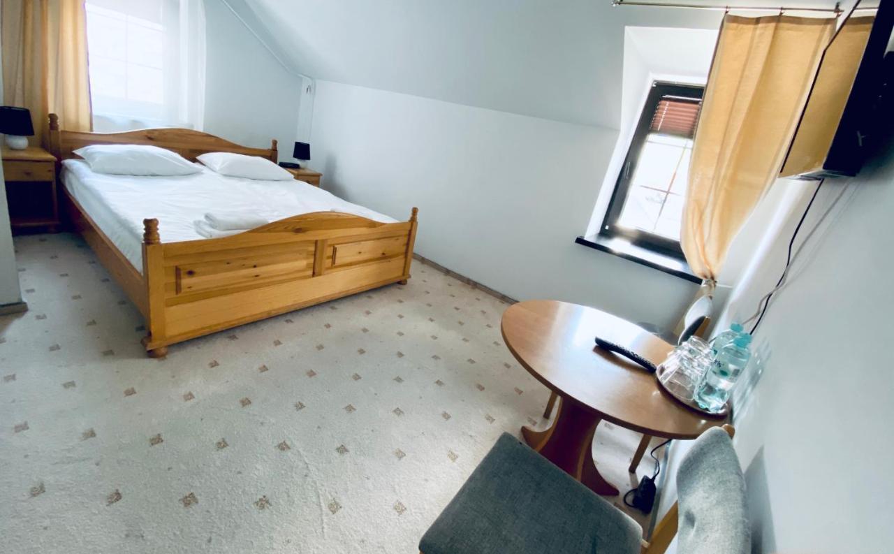 קרפאז' Hotel Kolorowa מראה חיצוני תמונה