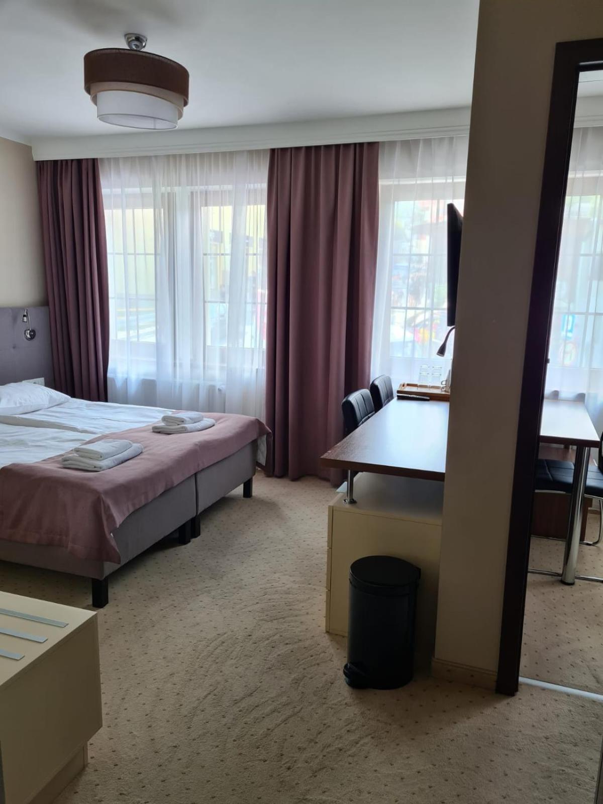 קרפאז' Hotel Kolorowa מראה חיצוני תמונה