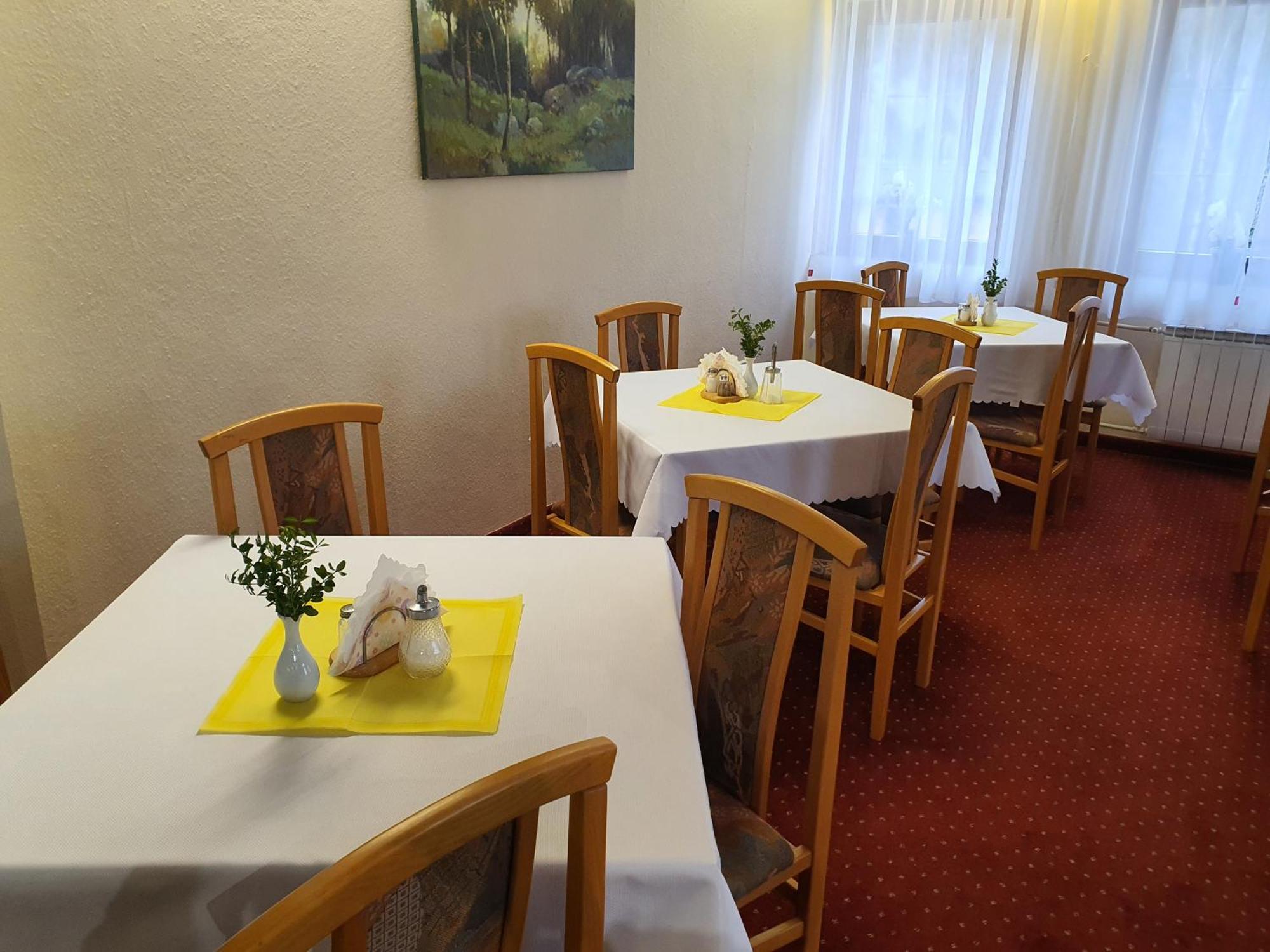 קרפאז' Hotel Kolorowa מראה חיצוני תמונה