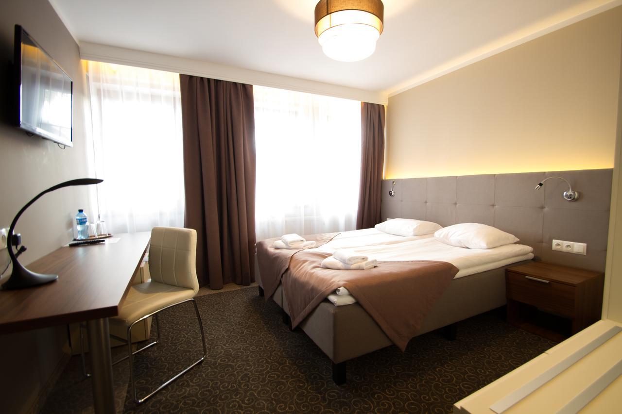 קרפאז' Hotel Kolorowa מראה חיצוני תמונה