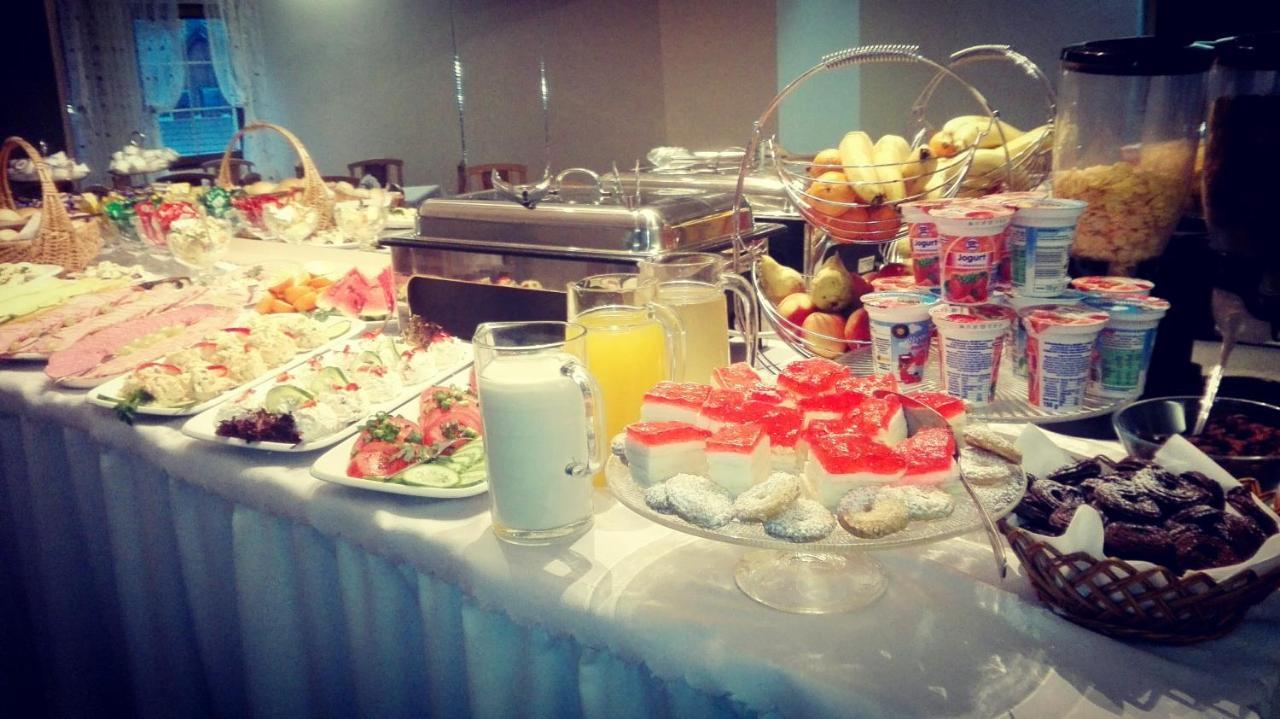 קרפאז' Hotel Kolorowa מראה חיצוני תמונה
